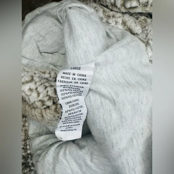 Thread & Supply Sherpa Full Zip Hoodie Jacket – Women’s Large – Ivory / Gray - Picture 6 of 7